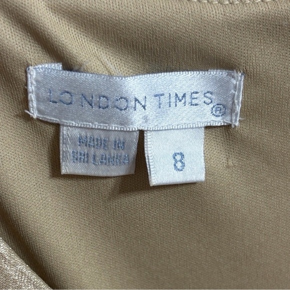 London Times Gold Layered Mini Dress
Size 8 - Picture 2 of 11
